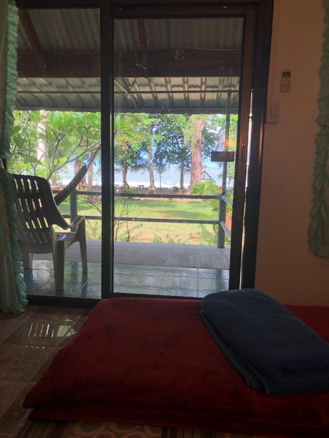 Sukorn Andaman Beach Resort Ko Sukon Exterior photo